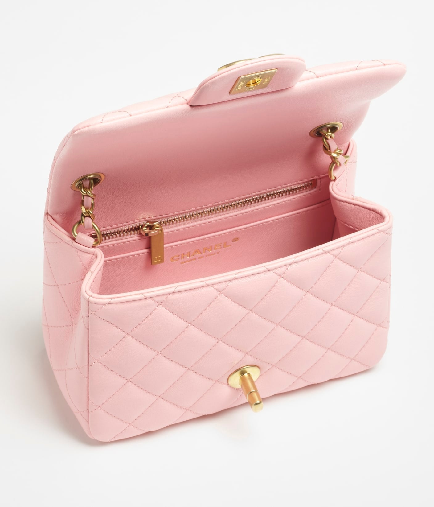 MINI SAC À RABAT CHANEL ROSE
