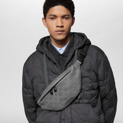 Sac ceinture Discovery PM - LV - Gris