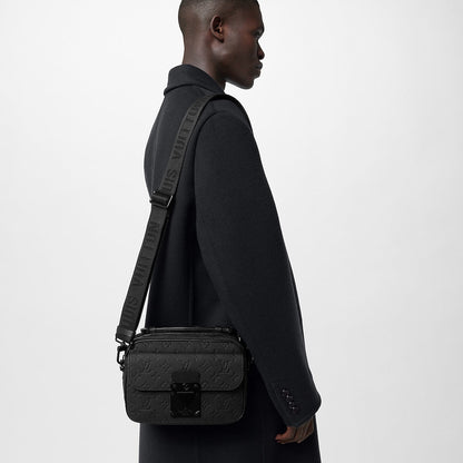 Sac messenger S Lock - LV - Noir
